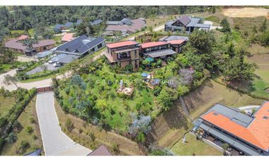 Venta de Casa Campestre en Parcelación El Retiro