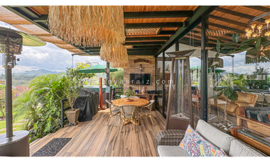 Venta de Casa Campestre en Parcelación El Retiro
