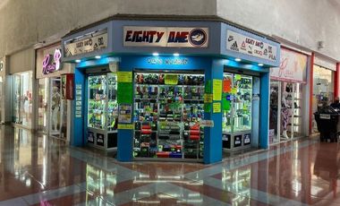 PLAZA CAMELINAS DOBLE LOCAL COMERCIAL EN VENTA CON 2 ACCESOS FRENTE A AURRERÁ