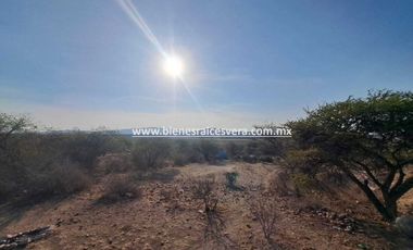 TERRENO EN VENTA  EN TEQUISQUIAPAN  jacinto