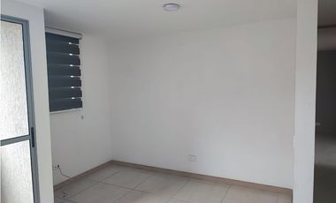 VENTA APARTAESTUDIO EN CABAÑAS BELLO,  PISO ALTO.