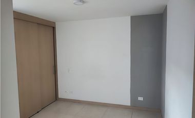VENTA APARTAESTUDIO EN CABAÑAS BELLO,  PISO ALTO.