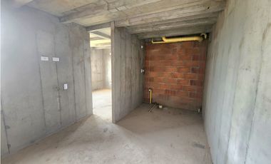 VENTA APARTAMENTO EN CALDAS, PISO ALTO, VISTA VERDE.