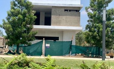 CASA EN PREVENTA  EN PRIVANZA, SOLARES, ZAPOPAN.