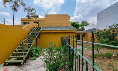 Se vende terreno con uso de suelo mixto en La Calma, Zapopan.