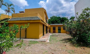 Se vende terreno con uso de suelo mixto en La Calma, Zapopan.