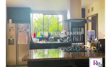 VENDO CASA ESQUINERA EN UNIDAD CERRADA EN LA CEJA - ANTIOQUIA