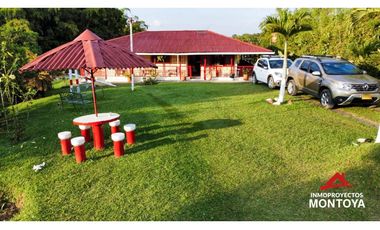 Casa-finca a 15 min de Arabia, Pereira