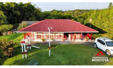 Casa-finca a 15 min de Arabia, Pereira