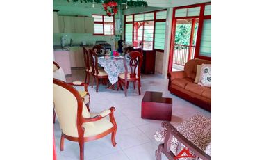 Casa-finca a 15 min de Arabia, Pereira