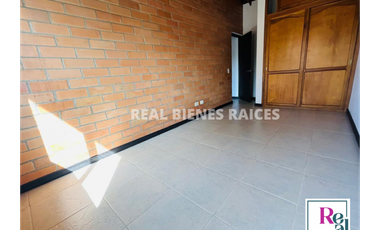 VENDO CASA ESQUINERA EN UNIDAD CERRADA EN LA CEJA - ANTIOQUIA