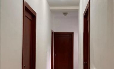 Se vende casa en Urbanización Llanos de Curundú I Ancón (MFV)