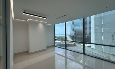 ALQUILER OFICINA COSTA DEL ESTE 140M2 MTTO INCLUIDO