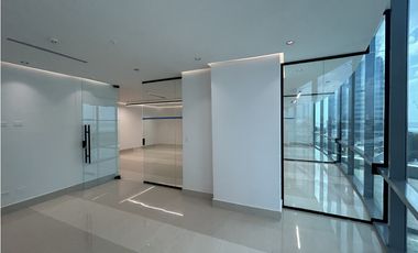 ALQUILER OFICINA COSTA DEL ESTE 140M2 MTTO INCLUIDO
