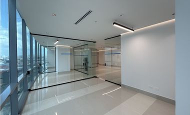 ALQUILER OFICINA COSTA DEL ESTE 140M2 MTTO INCLUIDO