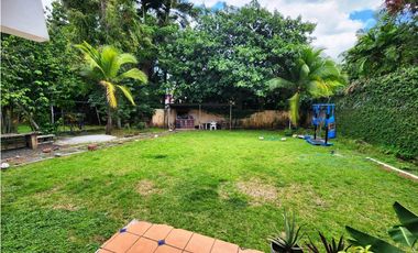 Se VENDE Casa en la Urbanización El Carmen, Bella Vista
