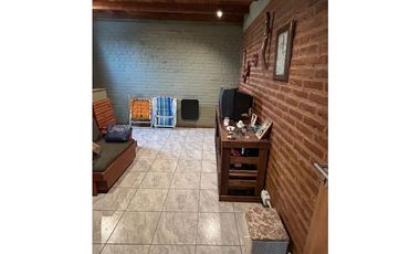 Galpón con chalet en Planta Alta