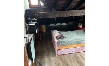 Galpón con chalet en Planta Alta