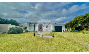 RETASADA! CASA 82 / SENDEROS II