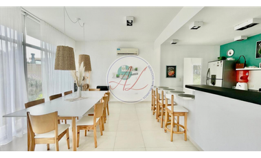 RETASADA! CASA 82 / SENDEROS II