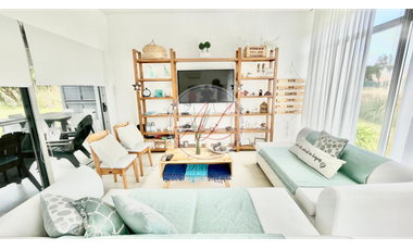 RETASADA! CASA 82 / SENDEROS II