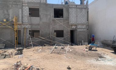 TOWN HOUSE  EN VENTA EN CORDOBESA SECTOR SENDEROS