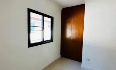 2 Bedroom Townhouse for sale in Khu Khot, Pathum Thani