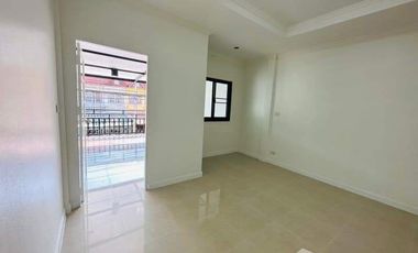 2 Bedroom Townhouse for sale in Khu Khot, Pathum Thani