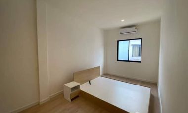 4 Bedroom Townhouse for sale at Sena Ville Lumlukka-Khlong 6