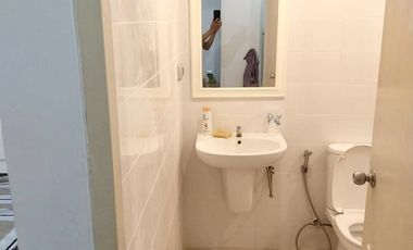 Studio Condo for sale at City Park Condo
