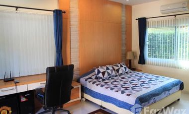 Reduced price - 12 Room Villa With 8 x 4 mtr Private Pool