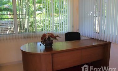 Reduced price - 12 Room Villa With 8 x 4 mtr Private Pool
