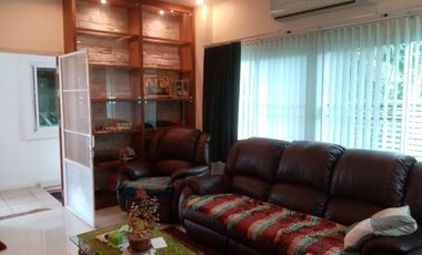 Reduced price - 12 Room Villa With 8 x 4 mtr Private Pool