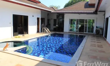 Reduced price - 12 Room Villa With 8 x 4 mtr Private Pool