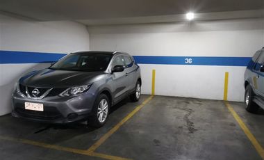 Estacionamiento en Venta en Padre Hurtado/ Av. Colón