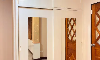 5 Bedroom House for sale at Niran Hil Village