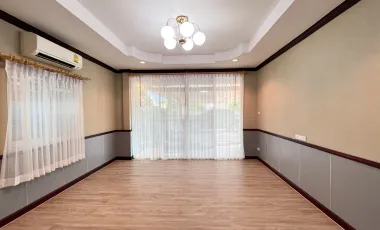 5 Bedroom House for sale at Niran Hil Village
