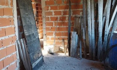 Casaquinta sobre 27.500 m2 en Ingeniero Allan, Varela