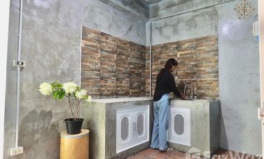 2 Bedroom Townhouse for sale at VIP Home 7