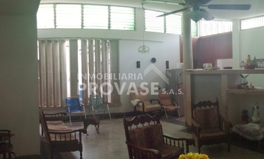 CASA-LOCAL en VENTA en Cúcuta Barrio Blanco