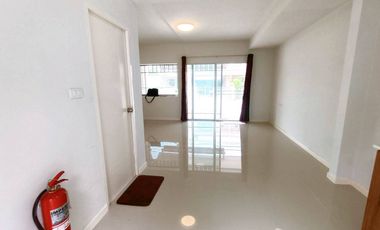 2 Bedroom Townhouse for sale at Villaggio Rangsit-Klong 3