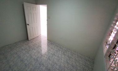 2 Bedroom Townhouse for sale at Mooban Ploysiam
