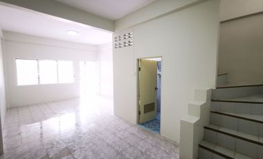 2 Bedroom Townhouse for sale at Mooban Ploysiam