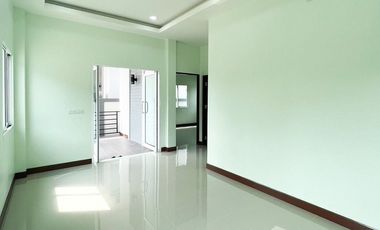2 Bedroom House for sale in Noen Hom, Prachin Buri