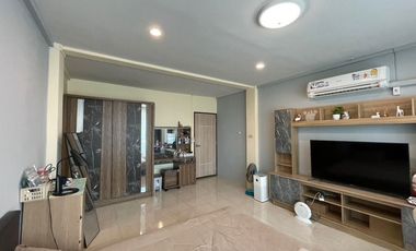 2 Bedroom Townhouse for sale in Khu Khot, Pathum Thani