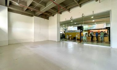 ARRIENDO de LOCALES en SABANETA