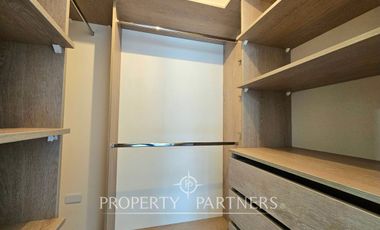 Luminoso Departamento Portal De La Frontera