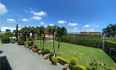 Hermosa finca amoblada de 2.900m2 en venta Rozo Palmira Valle Colombia