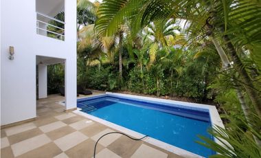 VENTA HERMOSA CASA CAMPESTRE RICAURTE CUNDINAMARCA