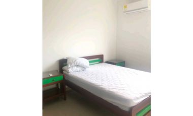 Apartamento en venta o arriendo en la castellana amoblado